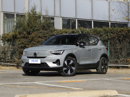 Volvo XC40 Recharge Pro Long-Range