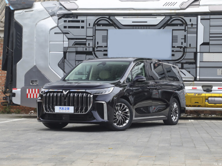 Voyah Dreamer Flagship PHEV