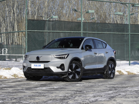 Volvo C40 Recharge Pro Long-Range