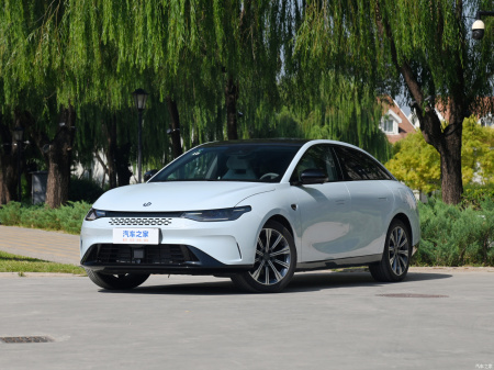 Leapmotor C01 REEV Comfort 216