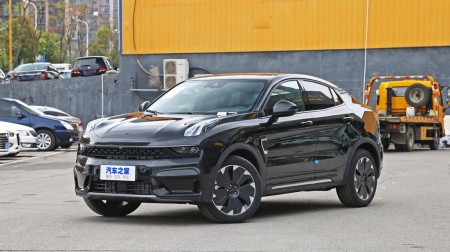 Lynk & Co 05 PHEV Halo 1.5TD