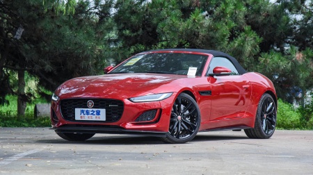 Jaguar F-Type Convertible R-Dynamic Black P300