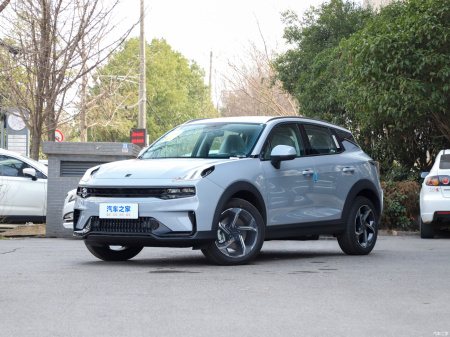 Lynk & Co 06 PHEV Remix Pro PHEV