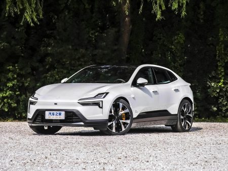 Polestar 4 Standard Range