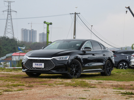 BYD Han DM-i Elite 121КМ