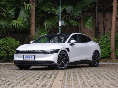 Zeekr 007 Smart AWD 100 kWh