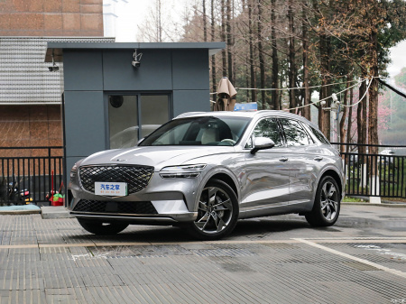 Genesis Electrified GV70 Flagship AWD