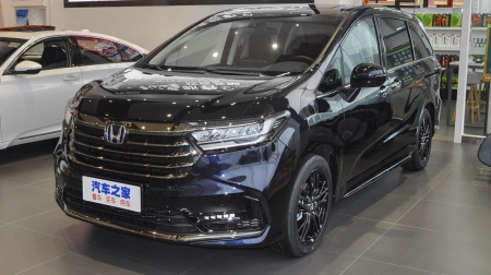 Honda Odyssey Sport Hybrid Bright 2.0L e:HEV