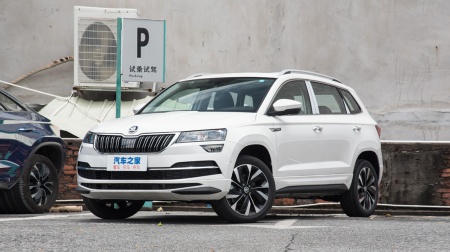 Skoda Karoq Luxury TSI280