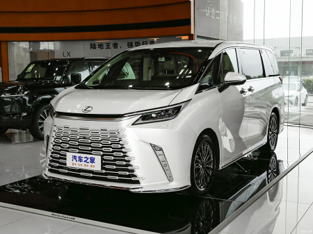 Lexus LM 500h Premium