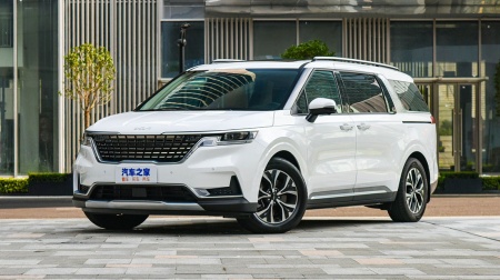 Kia Carnival Ultimate 2.0T