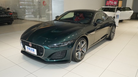 Jaguar F-Type Coupe P300