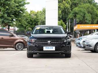 VW Passat 2026 Outstanding Model 380TSI Starry Sky Dragon Edition