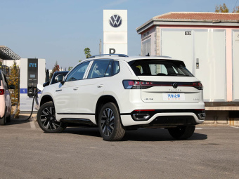 VW Tayron 2024 330TSI 2WD R-Line High-Performance Edition