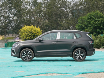 VW Tharu 2024 300TSI 2WD Moon Edition