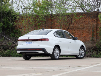 VW Sagitar 2026 S 1.5L Comfort & Style Edition