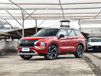 Mitsubishi Outlander 2023 1.5T CVT 4WD Premium Edition 5-seater