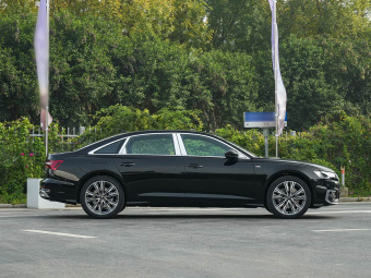 Audi A6L 2026 45 TFSI quattro Premium Dynamic + Luxury Package