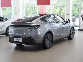 Tesla Model Y 2026 Rear-Wheel Drive Version