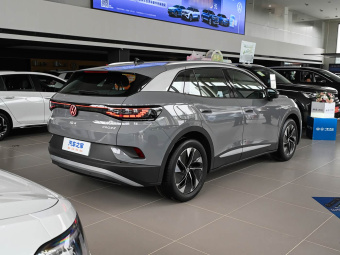 VW ID.4 CROZZ 2025 Long Range PURE+ Edition
