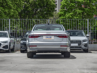 Audi A8L 2026 Horch Founder's Edition 55TFSI