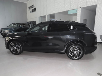 Lynk & Co 08 EM-P 2025 Halo model with an ultra-long range of 245km
