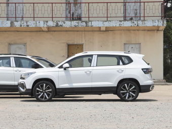 VW Tharu 2025 300TSI 2WD Bright Moon Edition