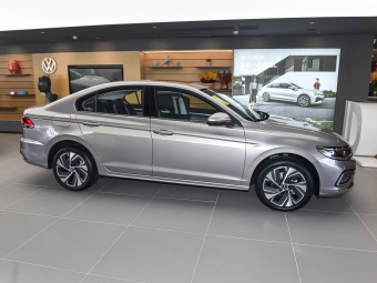 VW Bora 2026 300TSI DSG Premium Edition