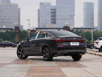 VW Passat 2026 Outstanding Model 380TSI Starry Sky Dragon Edition