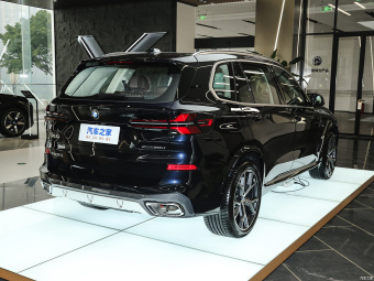 BMW X5 xDrive 30Li Exclusive M Sport