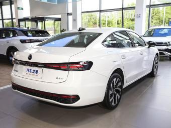 VW Passat 2025 Pro 380TSI Dragon Edition