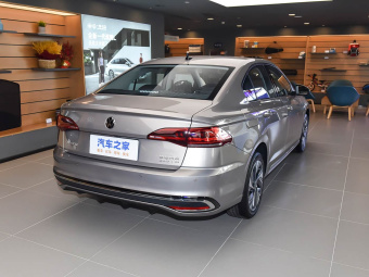VW Bora 2026 300TSI DSG Premium Edition