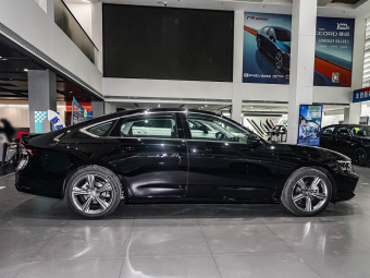 Honda Accord 2025 Sport Series 260TURBO Premium Edition