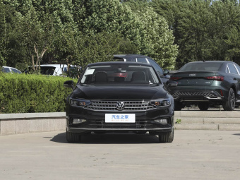 VW Magotan 2025 Facelifted II Popular Enjoyment Edition 280TSI DSG Luxury