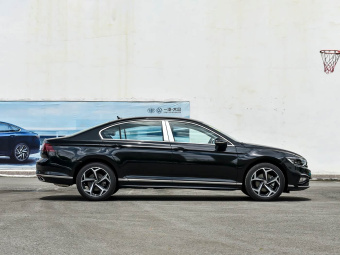 VW Magotan 2025 Facelifted II Popular Enjoyment Edition 330TSI DSG Luxury