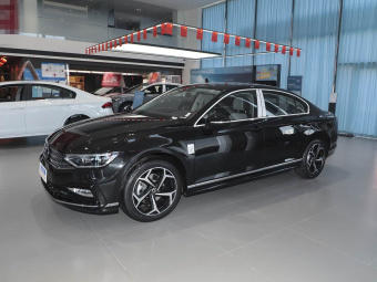 VW Magotan 2025 Facelifted Popular Edition 280TSI DSG Luxury