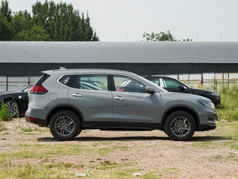 Nissan X-Trail 2025 Honor 2.0L Two-Wheel Drive Leading Edition