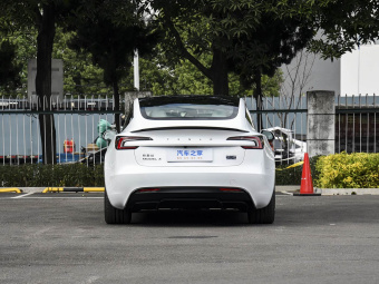Tesla Model 3 2025 Facelifted High-Performance All-Wheel Drive Version