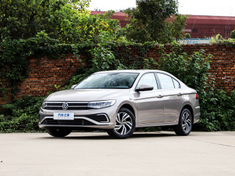 VW Bora 2026 200TSI Manual Comfort Edition