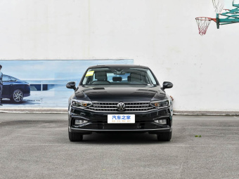 VW Magotan 2025 Facelifted II Popular Enjoyment Edition 330TSI DSG Luxury