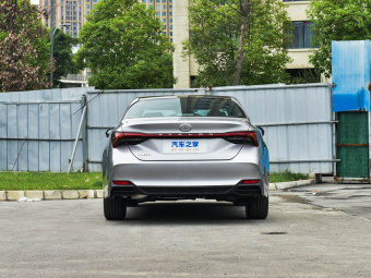 Toyota Avalon 2024 2.0L Premium Edition