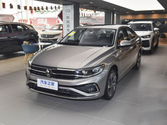 VW Bora 2026 300TSI DSG Premium Edition