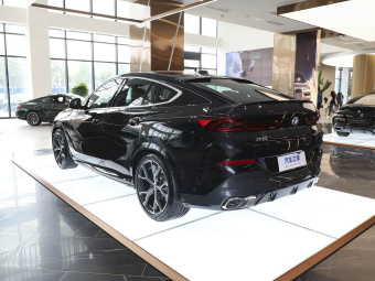 BMW X6 2023 xDrive40i M Sport