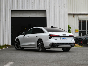Audi A6L 2026 2.0T Quattro Premium Elegance