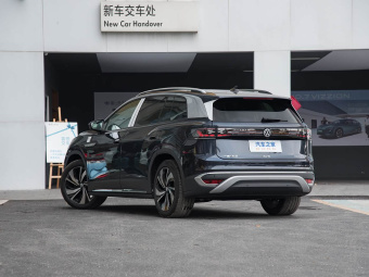 VW ID.6 CROZZ 2024 PURE