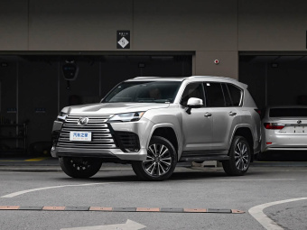 Lexus LX 2025 700h Leading Edition