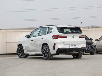 BMW X3 2026 xDrive25L M Sport Night Edition