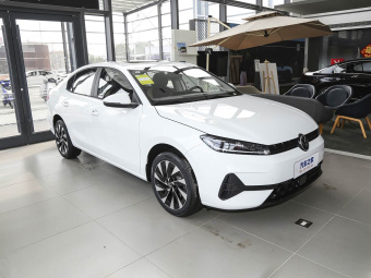 VW Sagitar 2026 S 1.5L Elite Edition