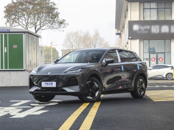 Deepal S07 2025 520Max Huawei Qiankun Intelligent Driving ADS SE Pure Electric Edition