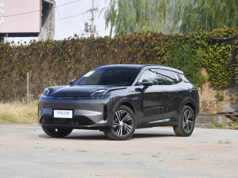 Lynk & Co 08 EM-P 2025 Model 120km Long Range Pro